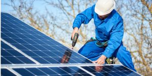 Installation Maintenance Panneaux Solaires Photovoltaïques à Sainte-Alauzie